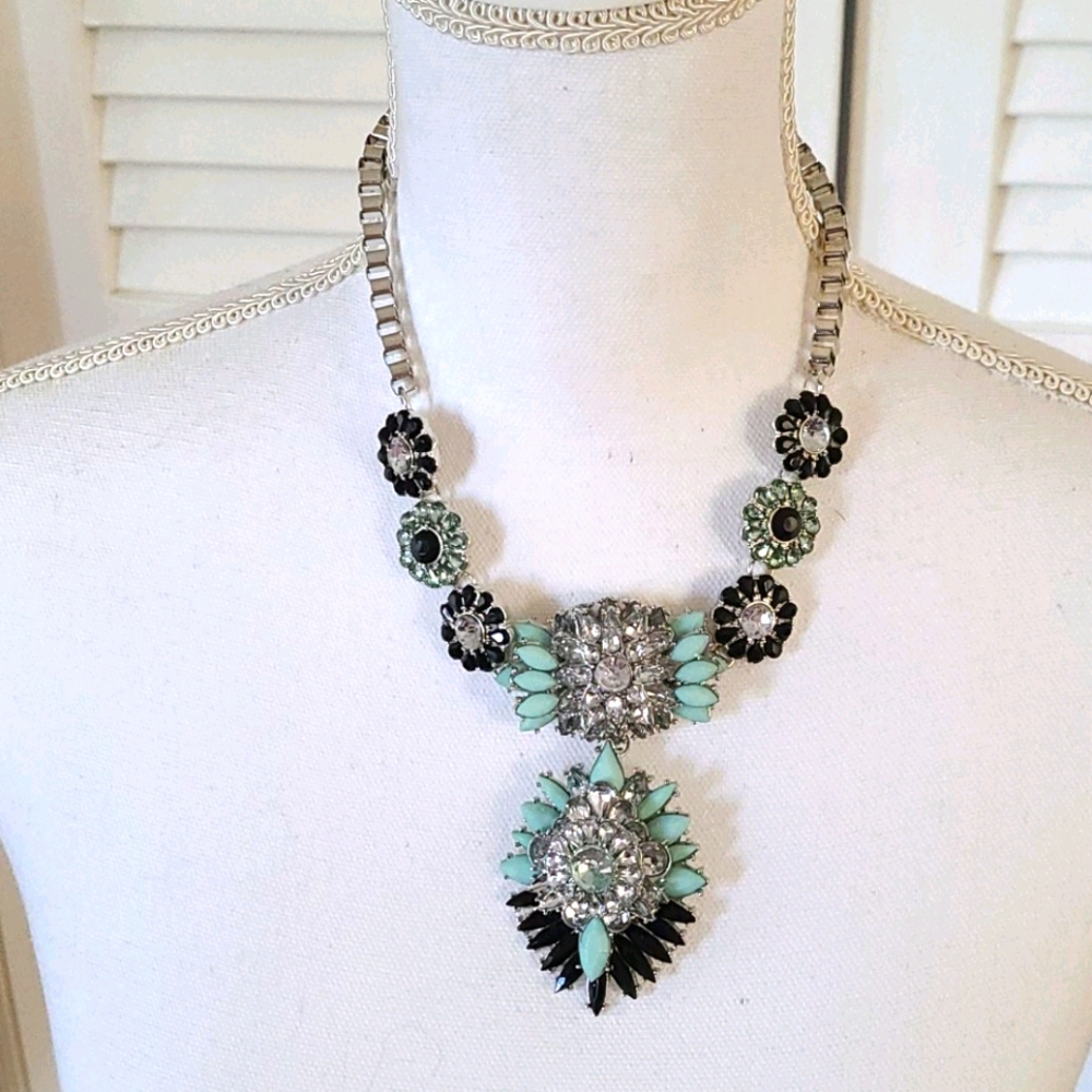Crystal Glass & Stone Bibb Statement Necklace